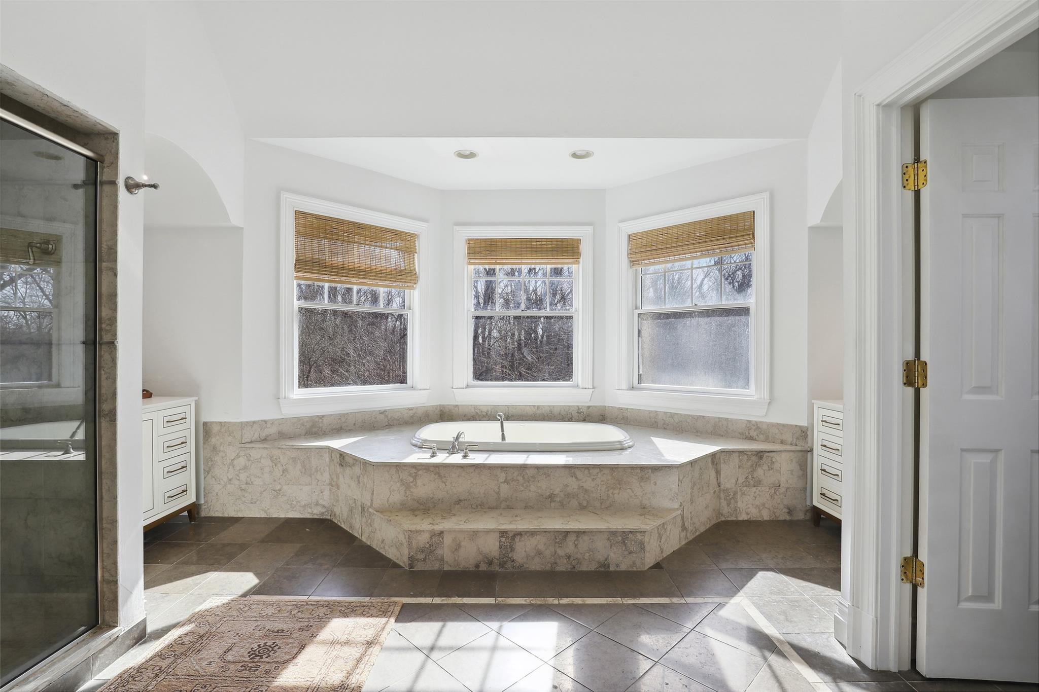 15 Oak Valley Lane, Purchase, New York image 21
