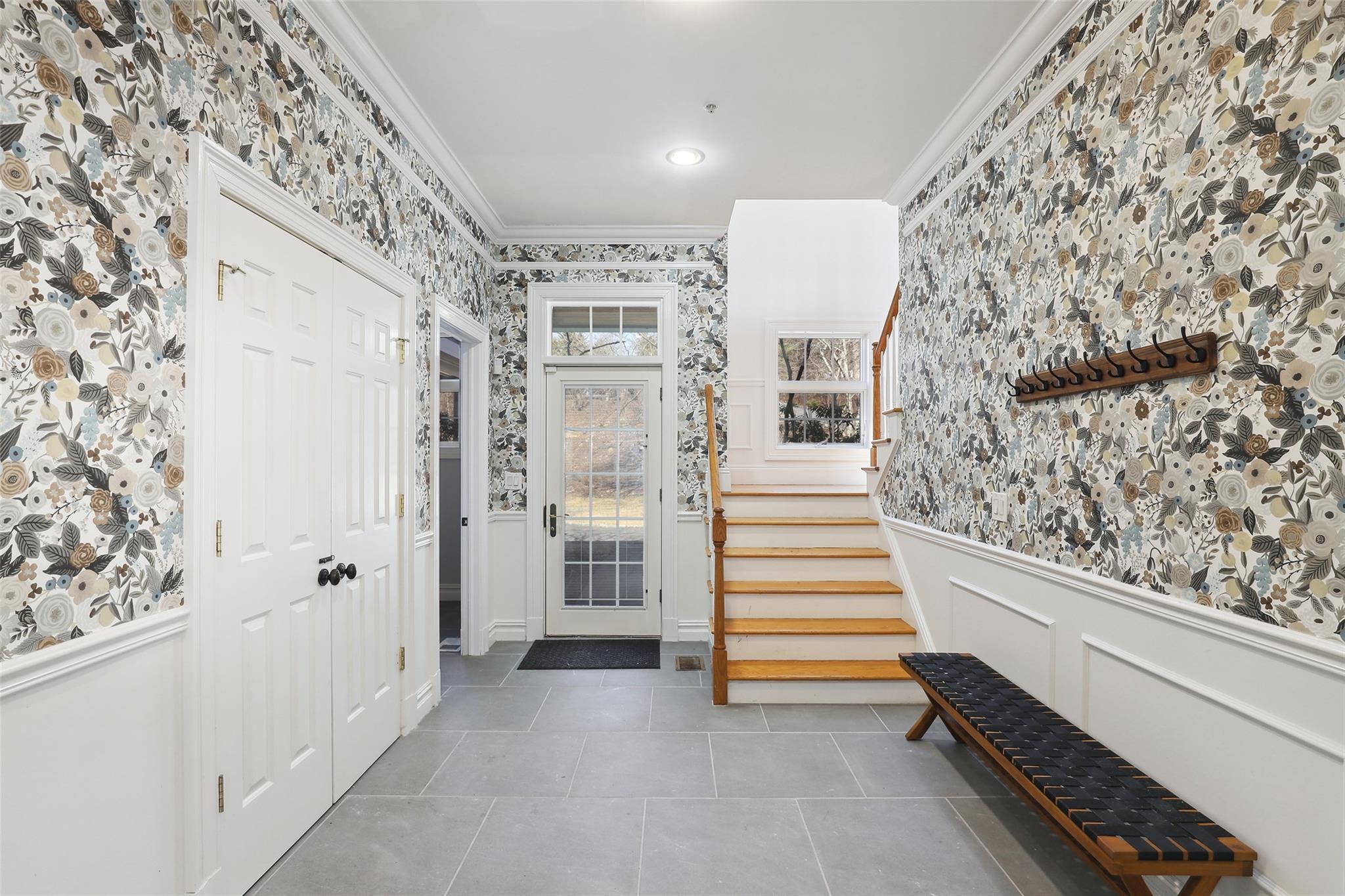 15 Oak Valley Lane, Purchase, New York image 17