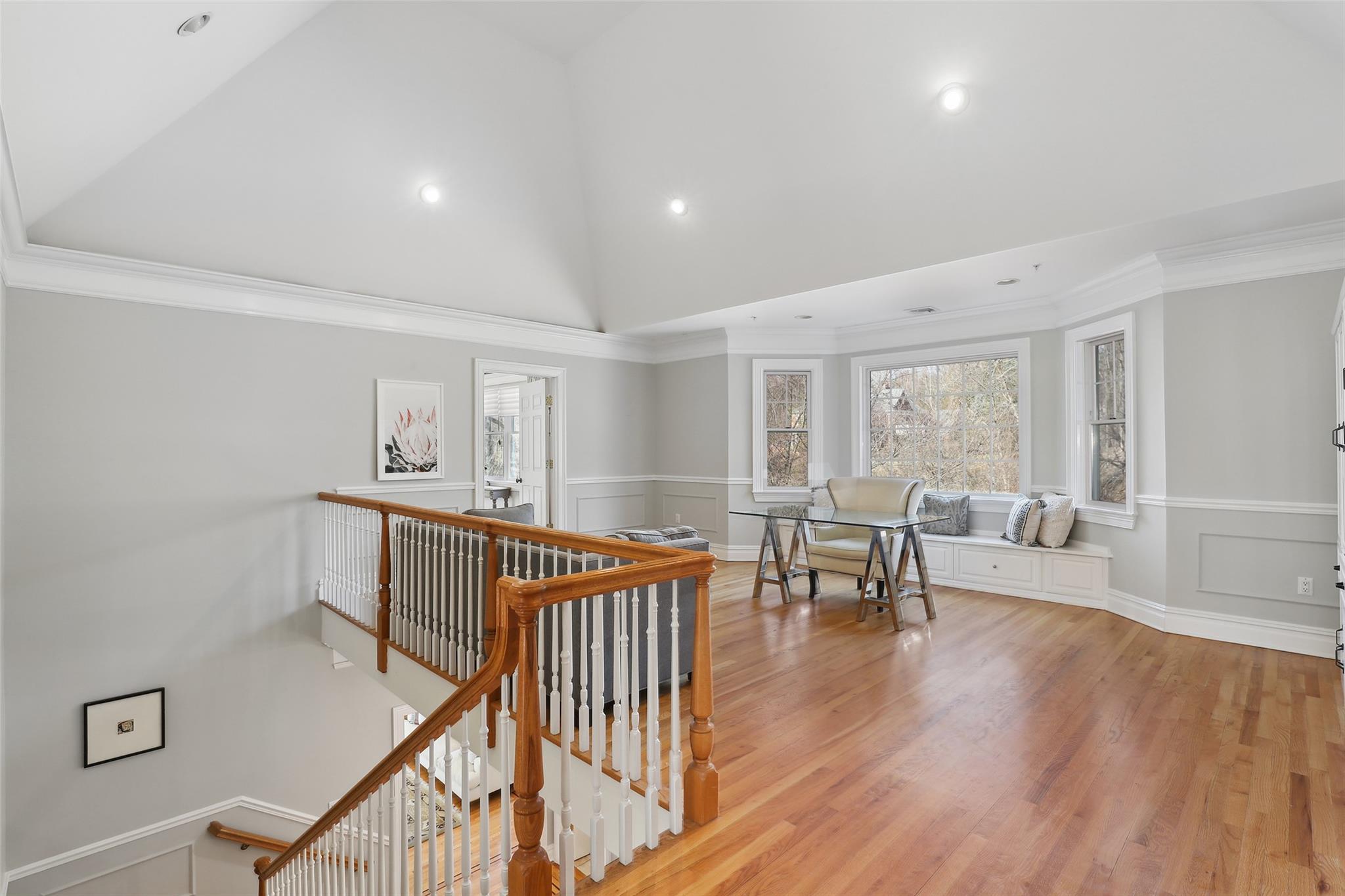 15 Oak Valley Lane, Purchase, New York image 18