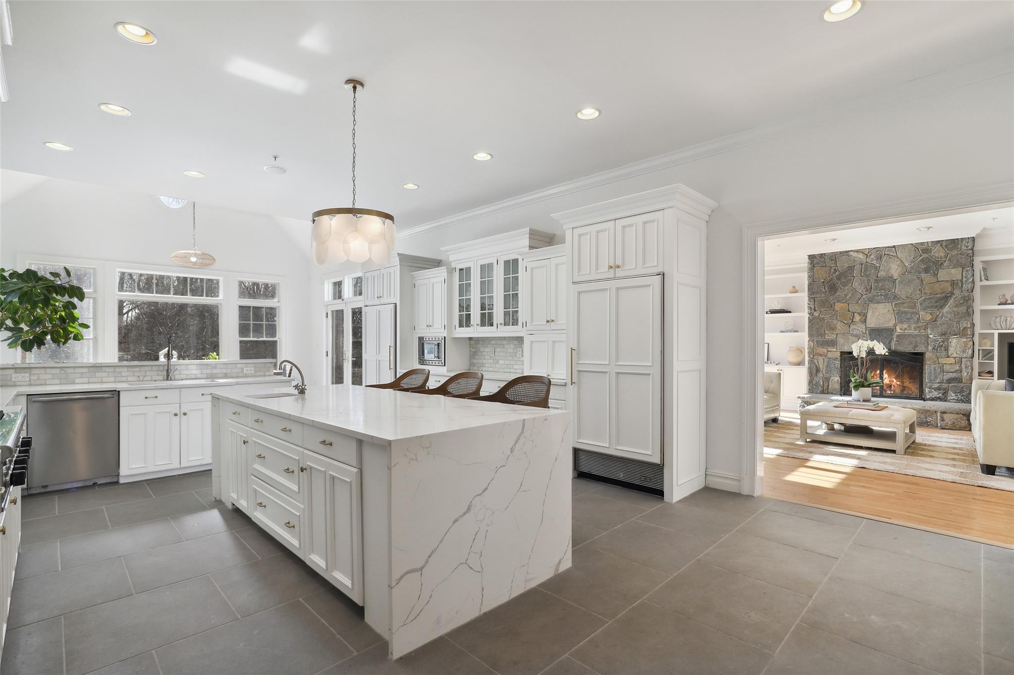 15 Oak Valley Lane, Purchase, New York image 6