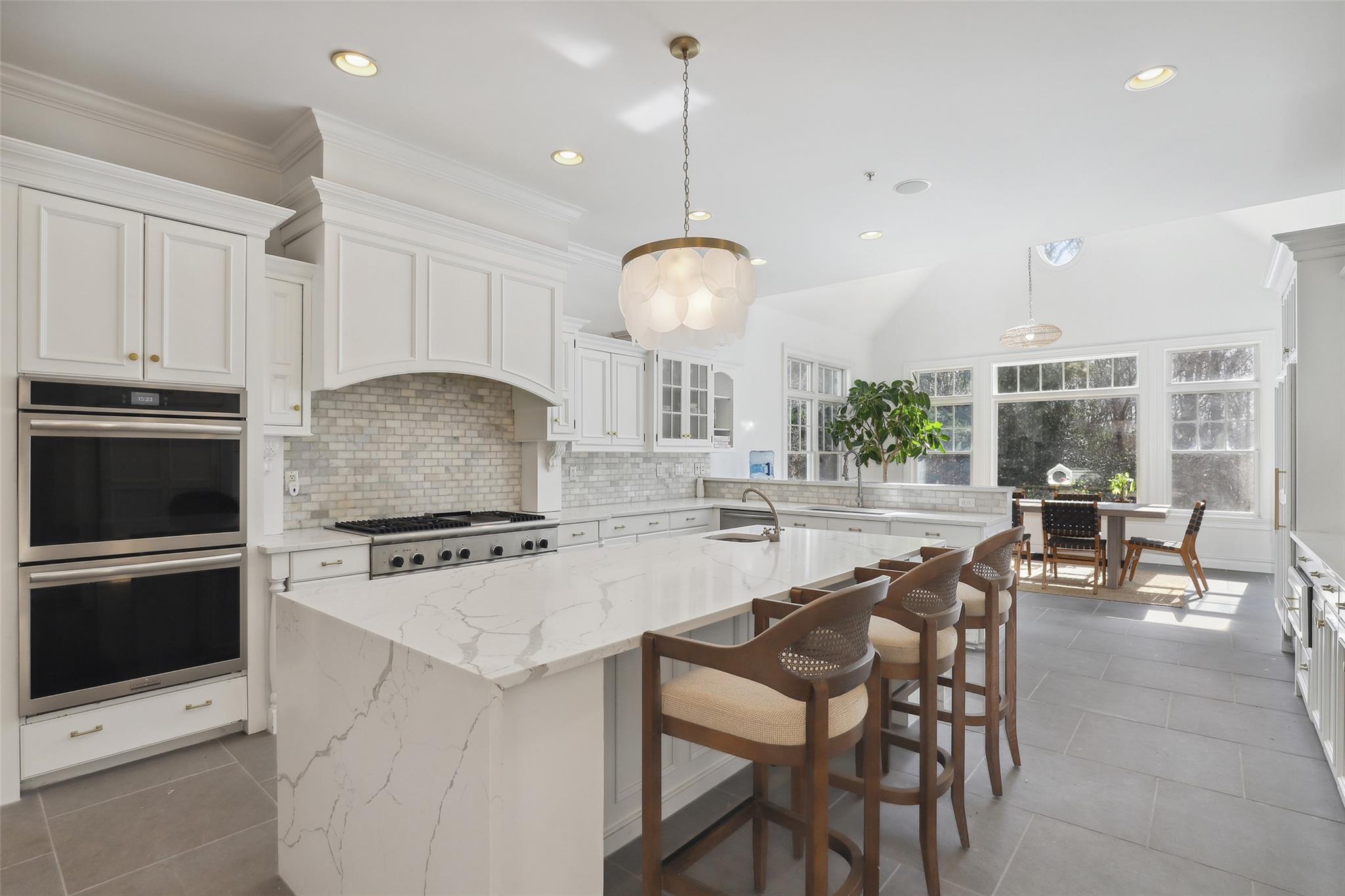 15 Oak Valley Lane, Purchase, New York image 5