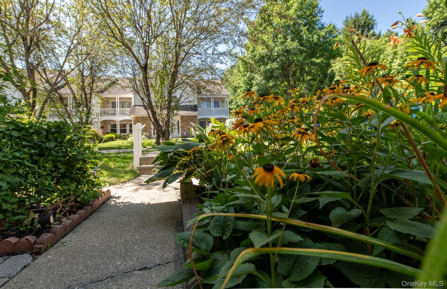 6 Burnham Court