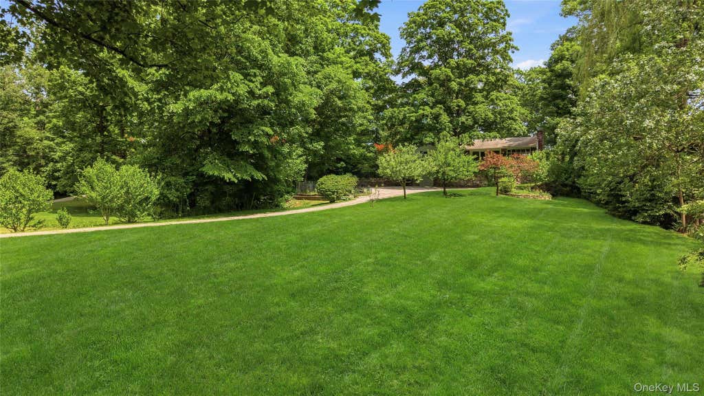 Photo of 110 Morningside Drive, Ossining, NY 10562 (MLS # 1008226)