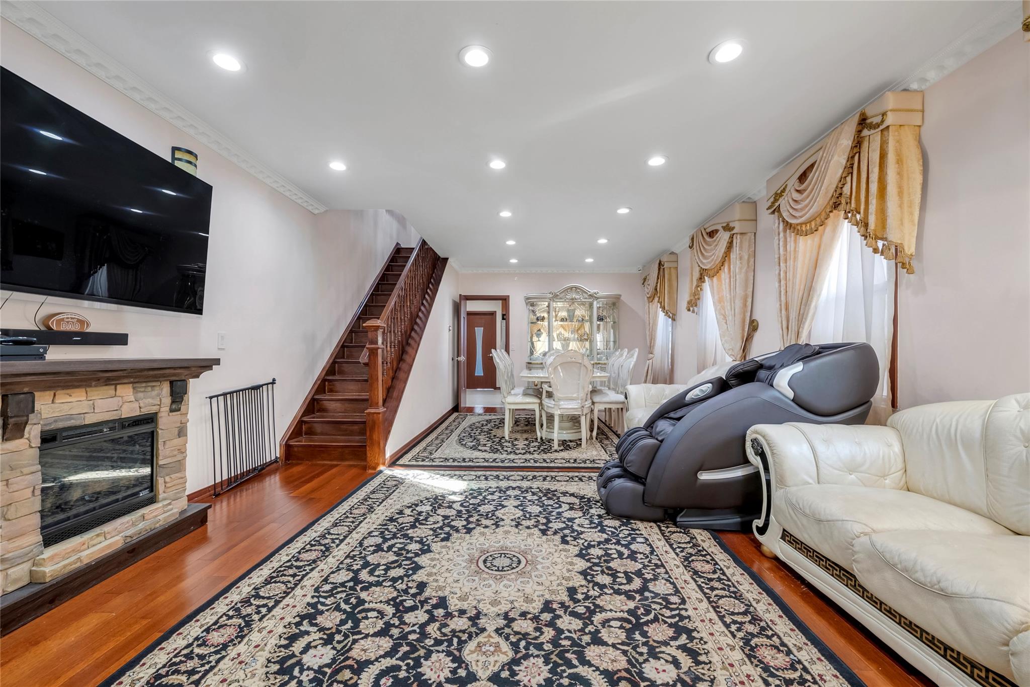 62-91 Wetherole Street, Rego Park, New York image 3