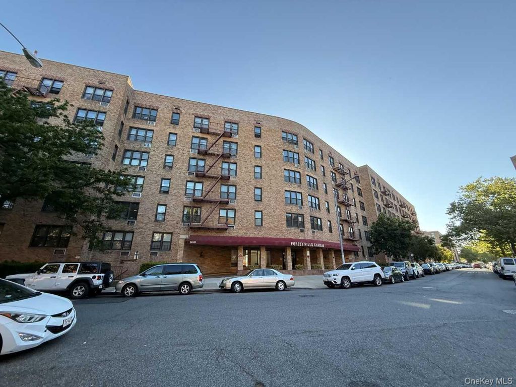 Photo of 5803 Calloway Street #5A, Corona, NY 11368 (MLS # 961084)