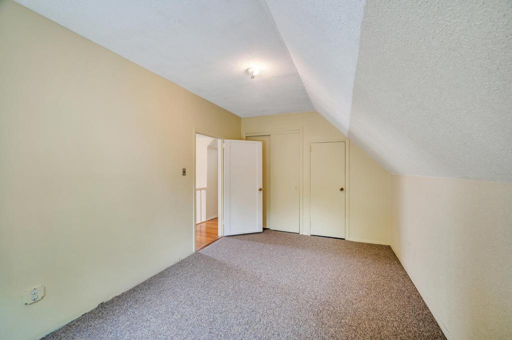 23 Dale Avenue, Hempstead, New York image 22