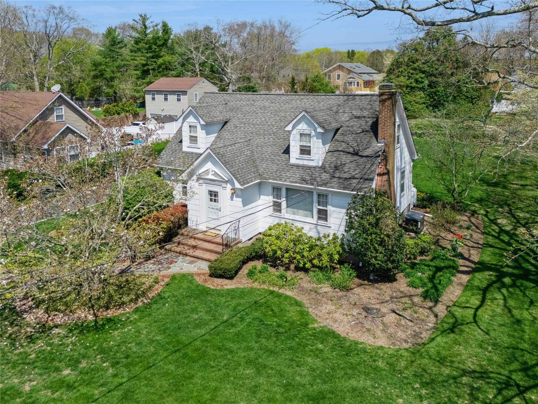 1440 Roanoke Avenue, Riverhead, New York image 11