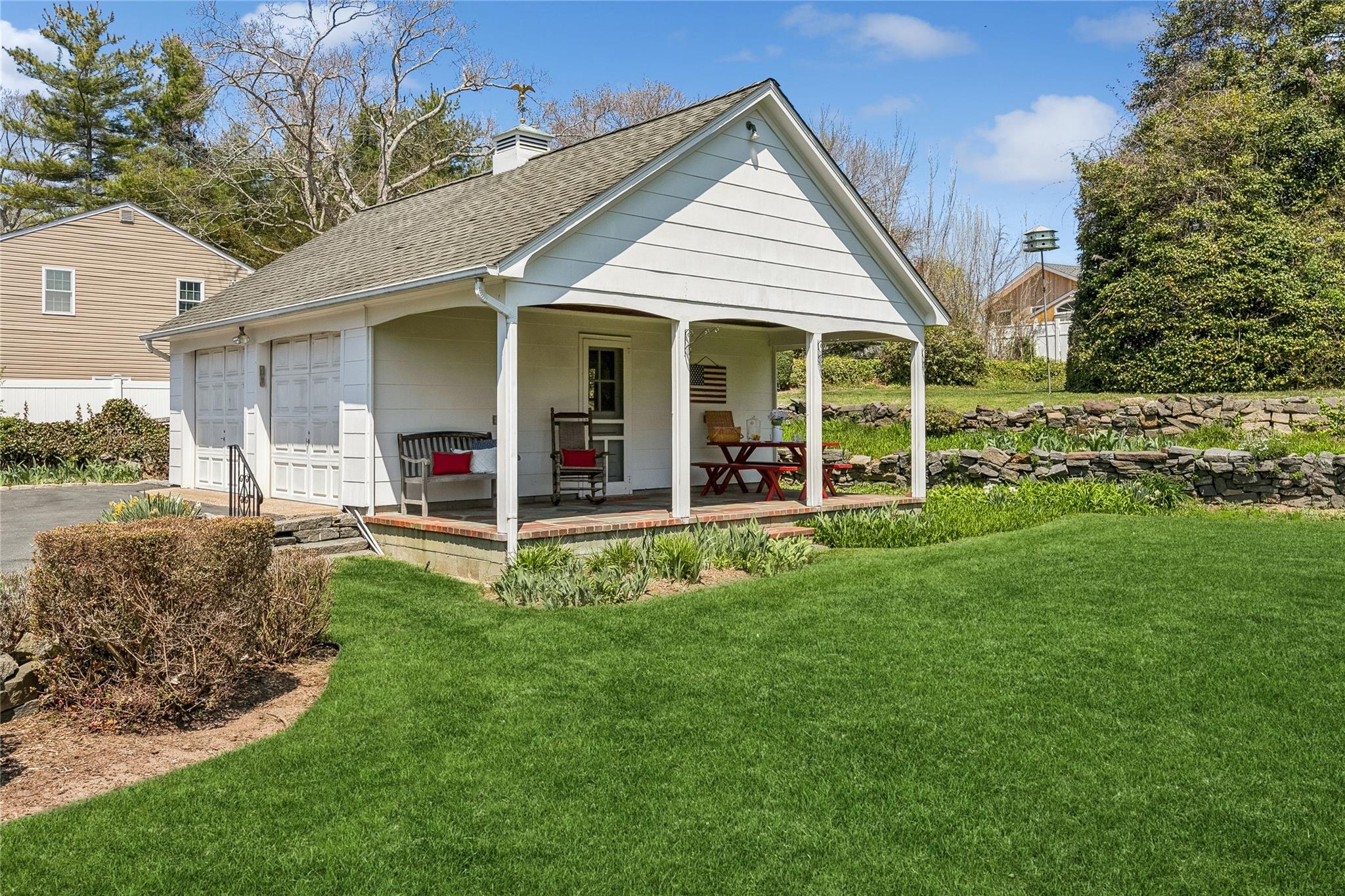 1440 Roanoke Avenue, Riverhead, New York image 34