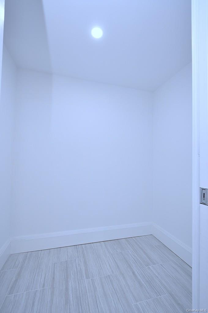 Scarsdale, New York 10583, United States, ,1 BathroomBathrooms,Residential,Active,257579