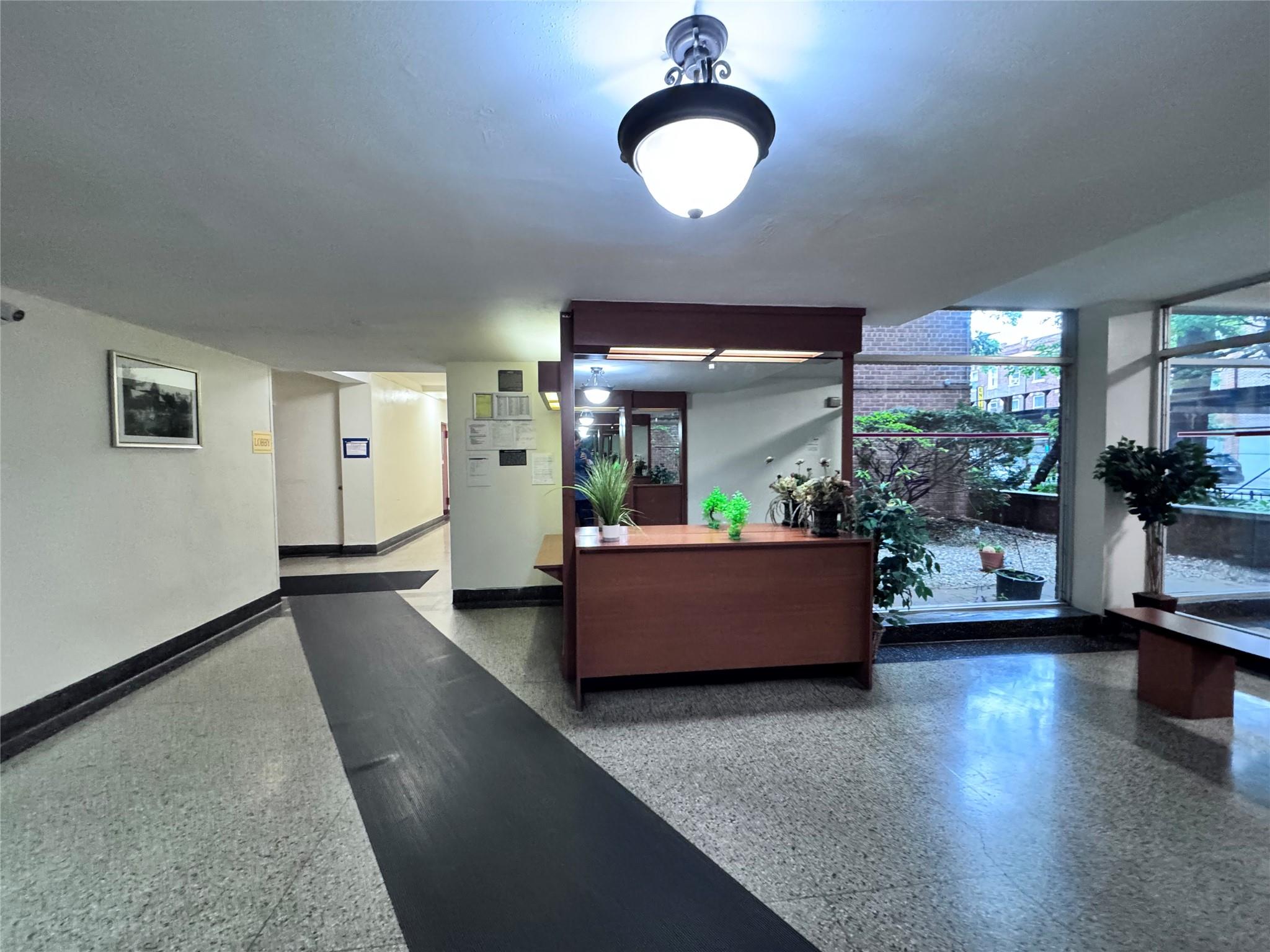 33-24 junction Boulevard 6R