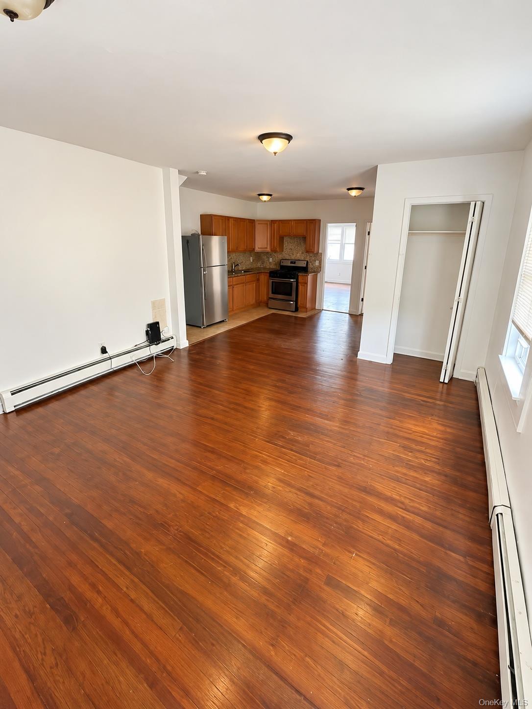 587 Southern Parkway 1st Floor