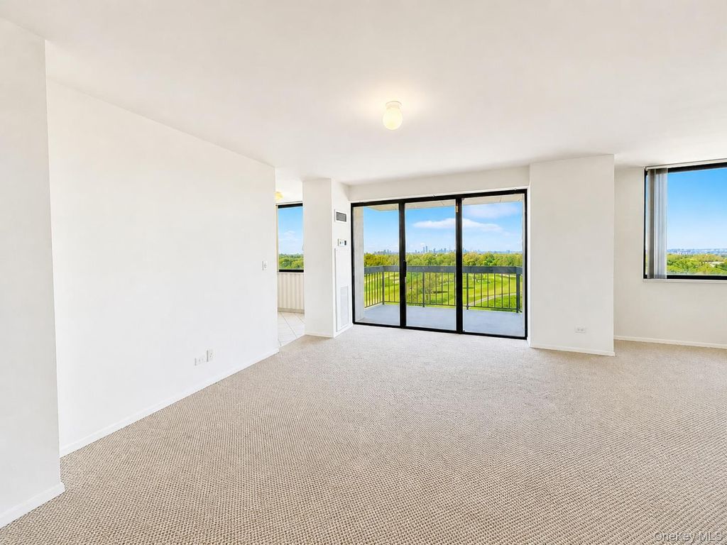 Photo of 270-10 Grand Central Parkway #11N, Floral Park, NY 11005 (MLS # 994313)