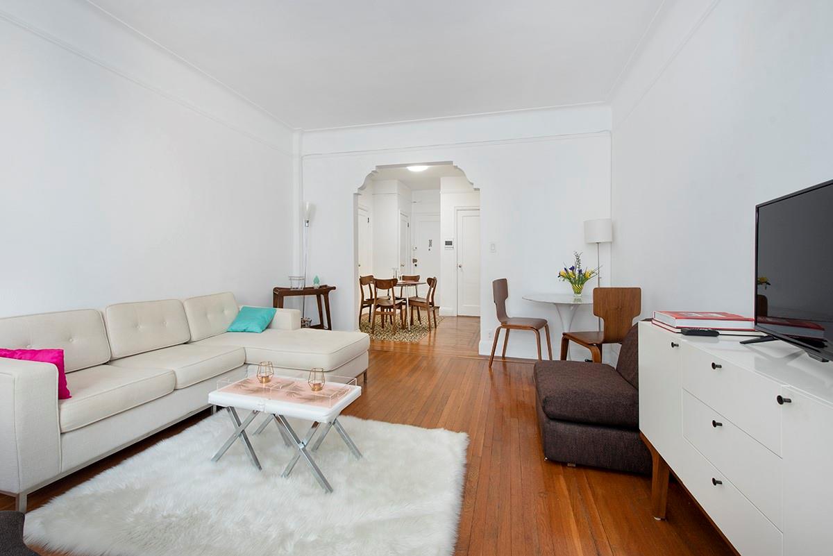 77th Street 5H, Jackson Heights, Queens, NY - 1 Bedrooms  
1 Bathrooms  
4 Rooms - 