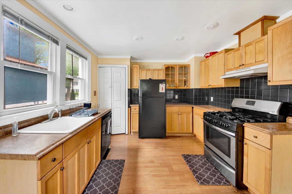 224 Hillside Avenue, Mount Vernon, New York image 14