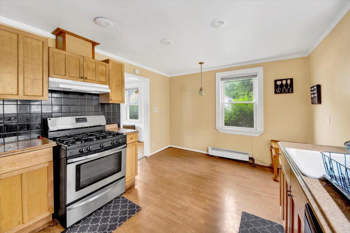 224 Hillside Avenue, Mount Vernon, New York image 16