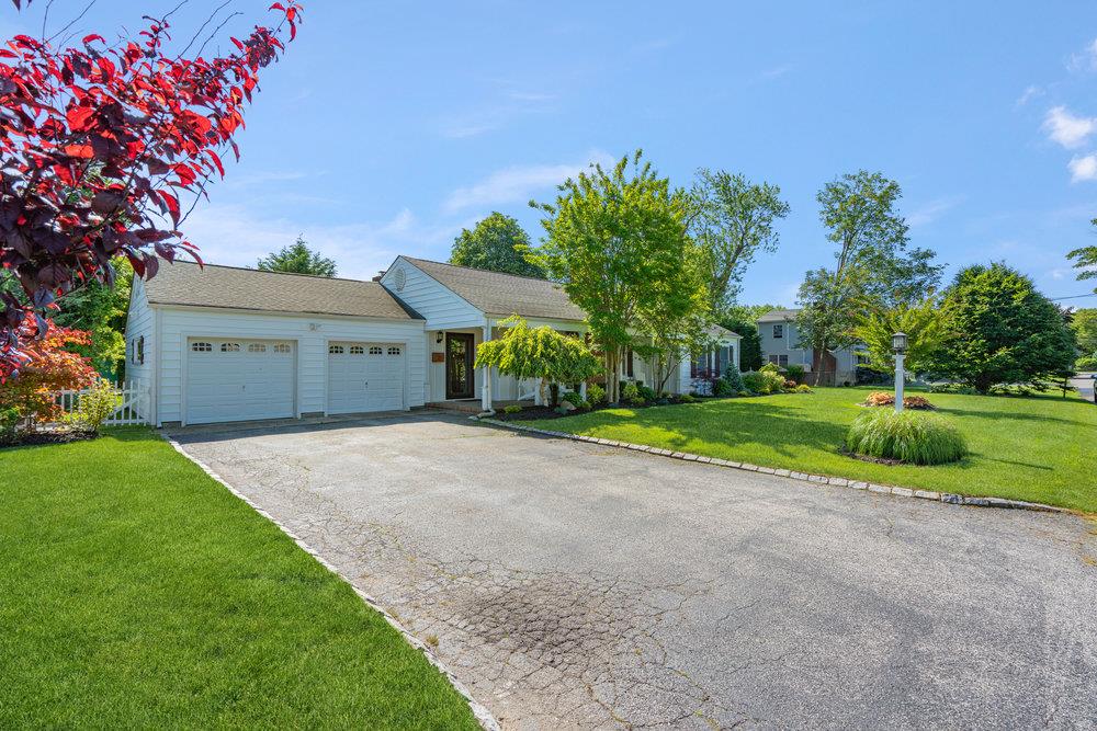 24 Bayview Place