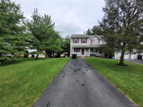 74 Lois Lane Monroe NY 10950