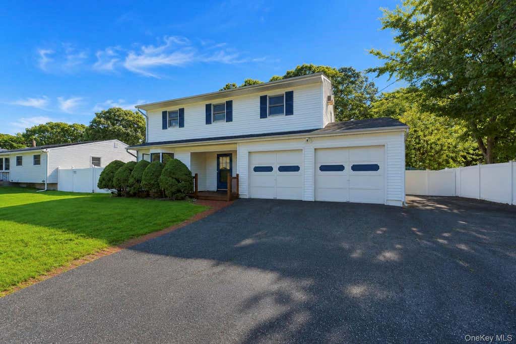 Photo of 117 Selden Boulevard, Centereach, NY 11720 (MLS # 1032034)