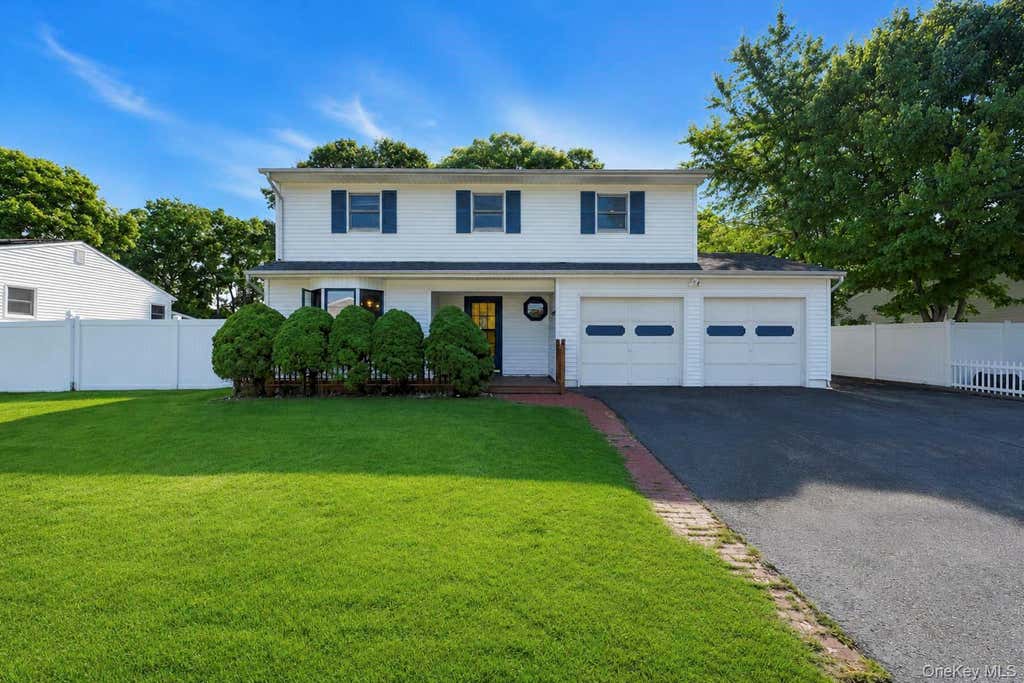 Photo of 117 Selden Boulevard, Centereach, NY 11720 (MLS # 1032034)