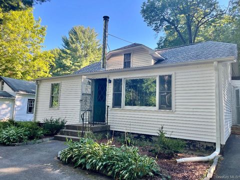 Homes For Sale - 129 Gypsy Point Road<br/> Catskill, NY 12414