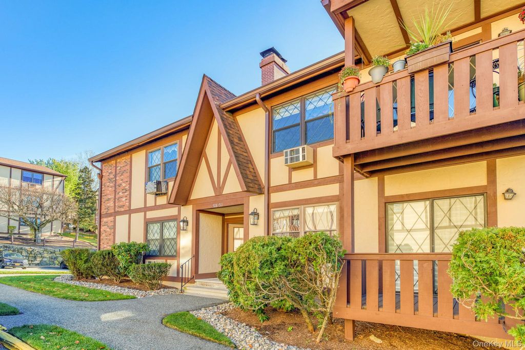 Photo of 509 Sierra Vista Lane #509, Valley Cottage, NY 10989 (MLS # 938738)