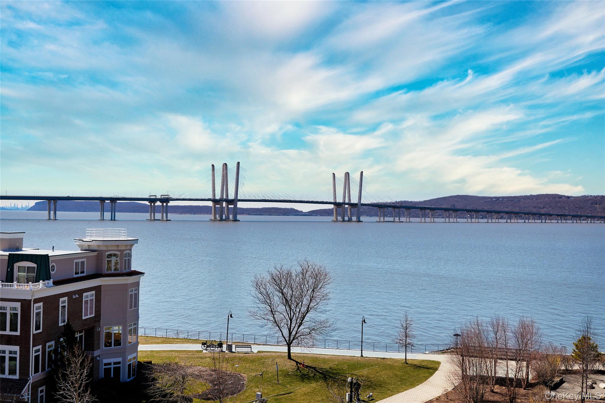 4 Lighthouse Landing 424