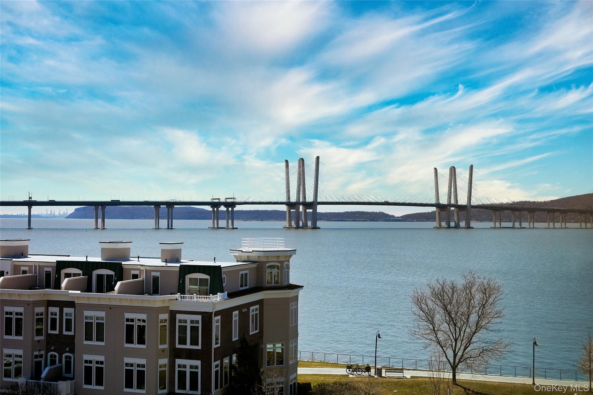 4 Lighthouse Landing 424