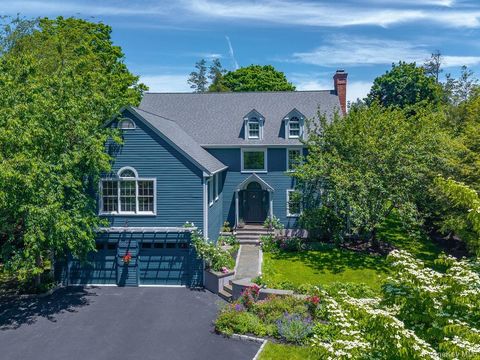 Photo of 64 Bradford Avenue, Rye, NY 10580 (MLS # 1006118)