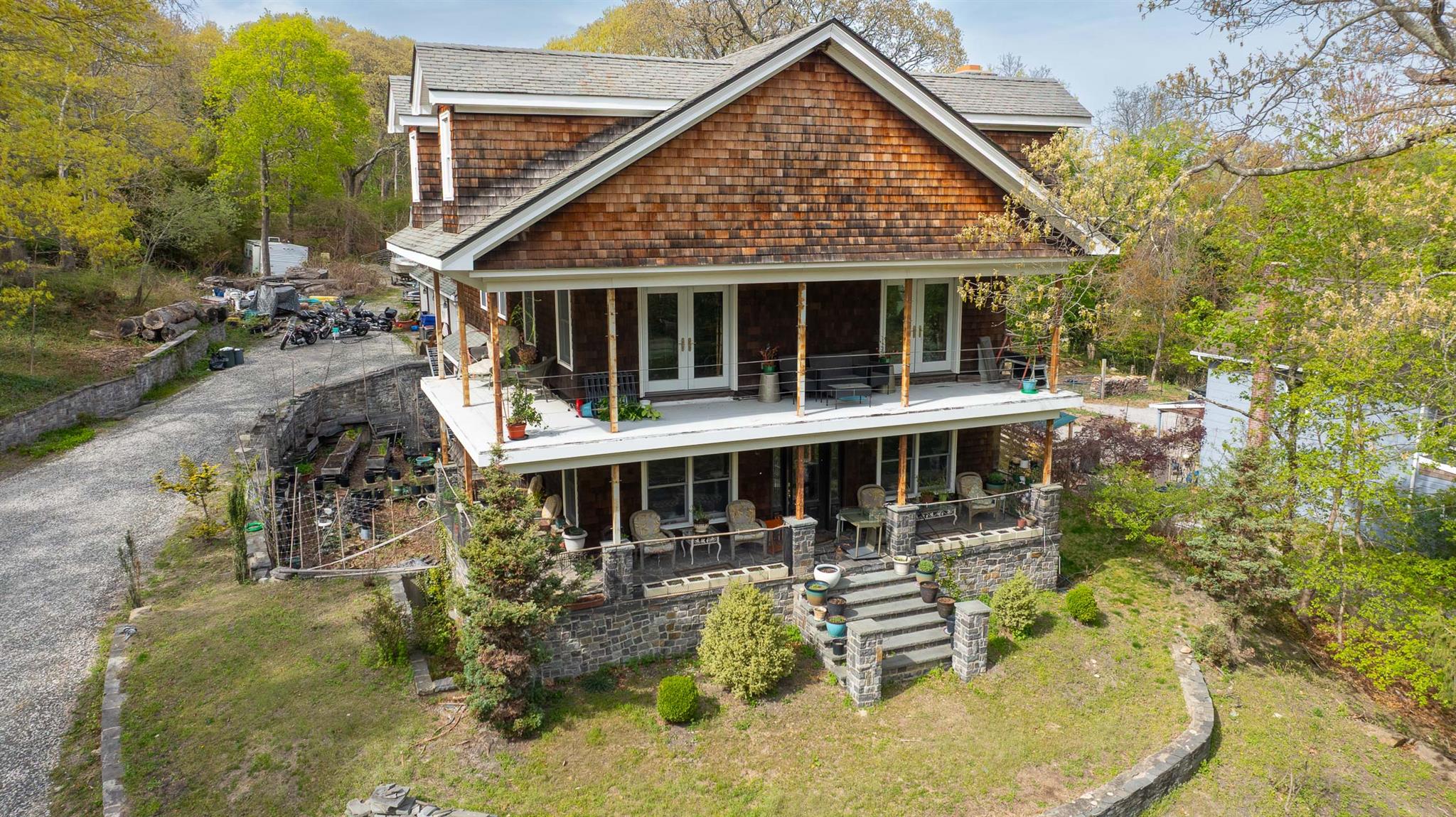 Property for Sale at Ridgeway Avenue, Setauket, Hamptons, NY - Bedrooms: 3 
Bathrooms: 3  - $1,300,000
