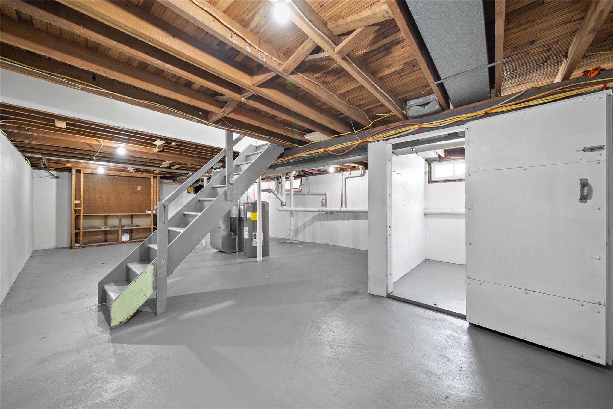 21 Lehigh Avenue, Centereach, New York image 17