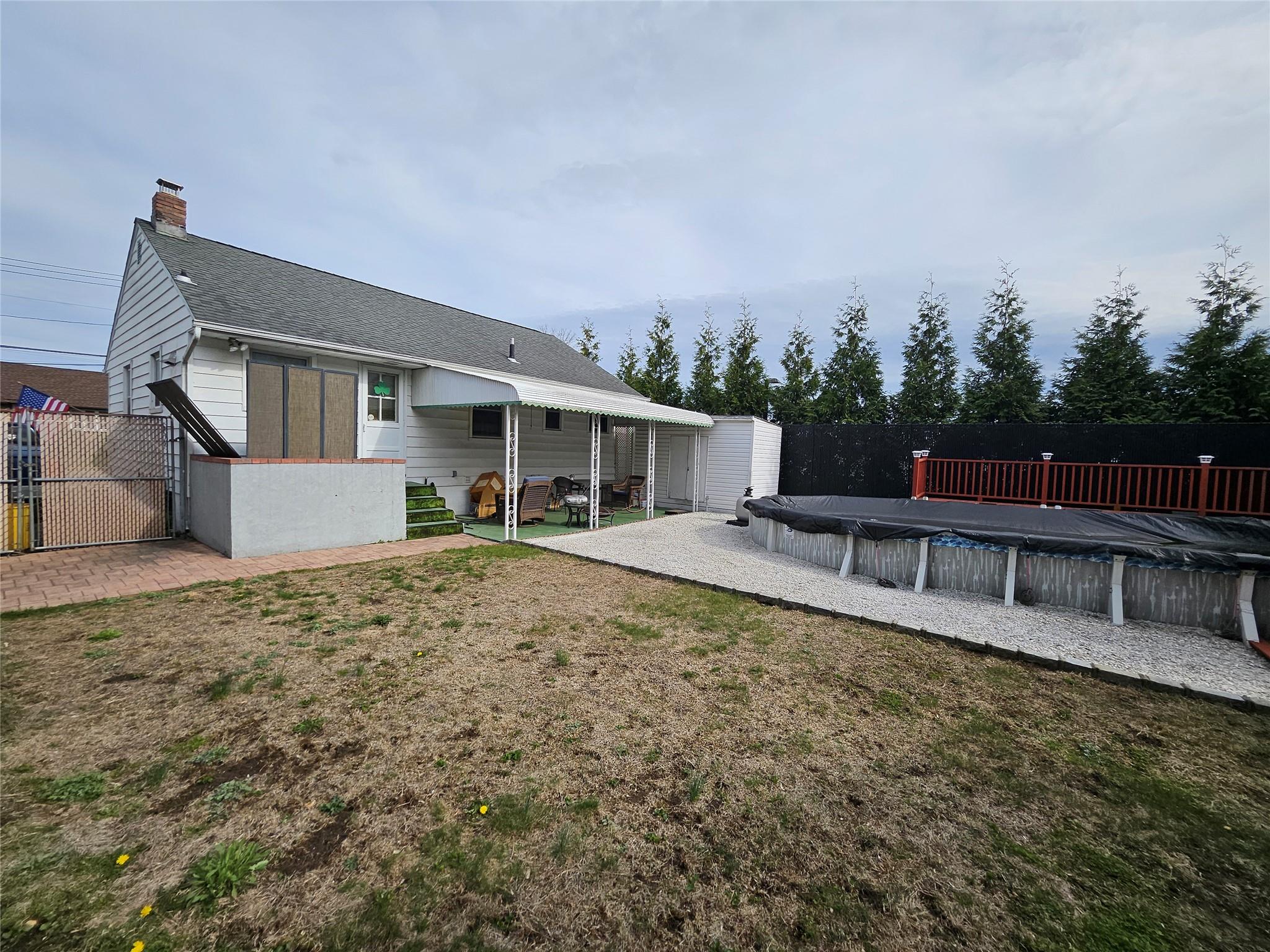 11 Kuhl Avenue, Hicksville, New York image 17