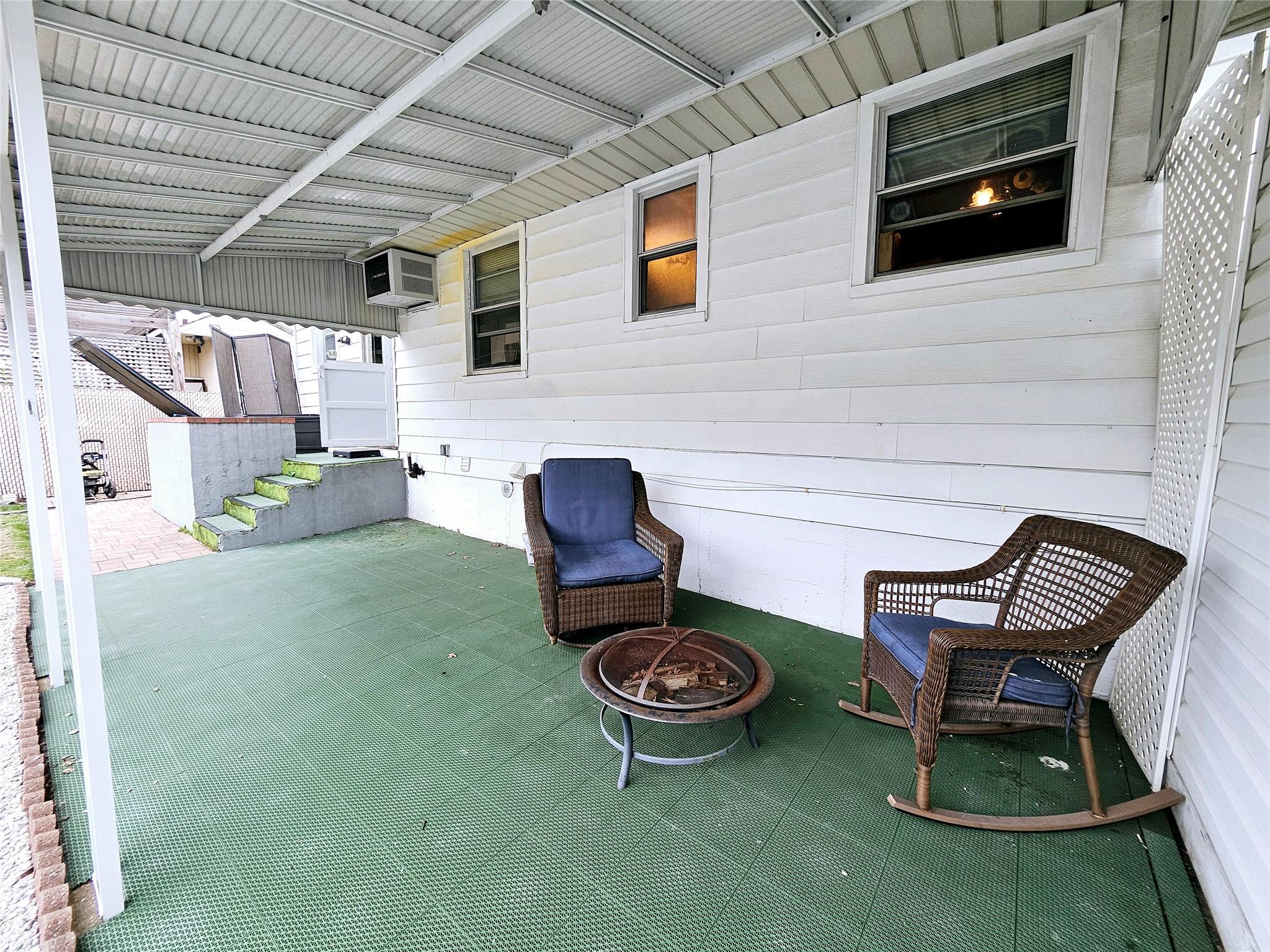 11 Kuhl Avenue, Hicksville, New York image 12