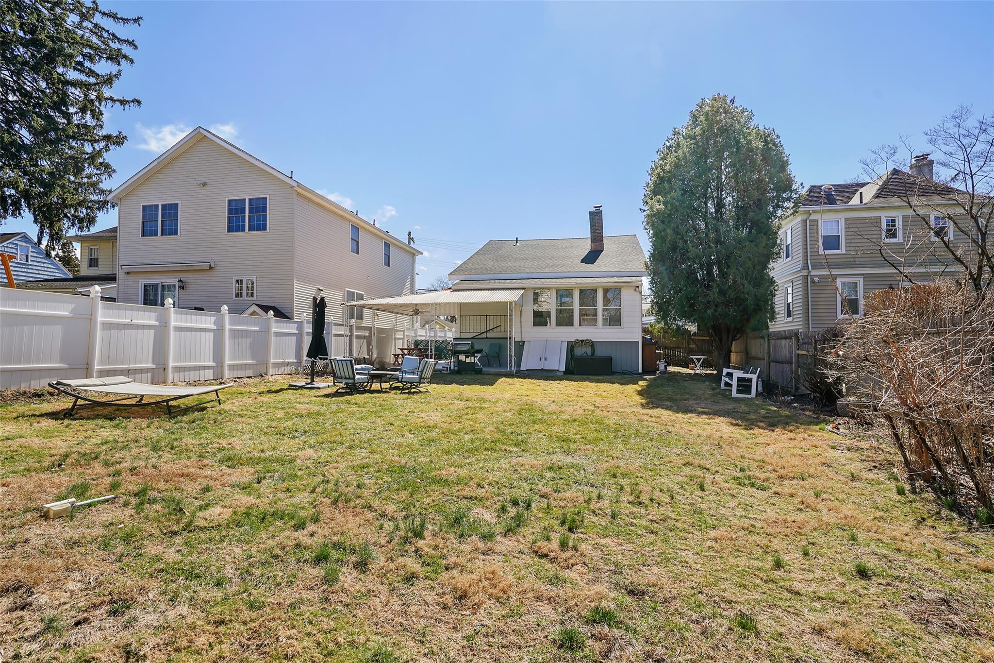 241 Irenhyl Avenue, Port Chester, New York image 21