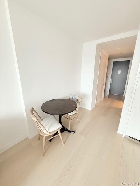 450 Washington Street 306