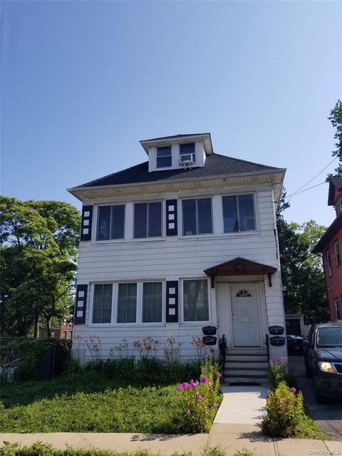 Multifamily For Sale - 15 Overhill Place<br/> Yonkers, NY 10704