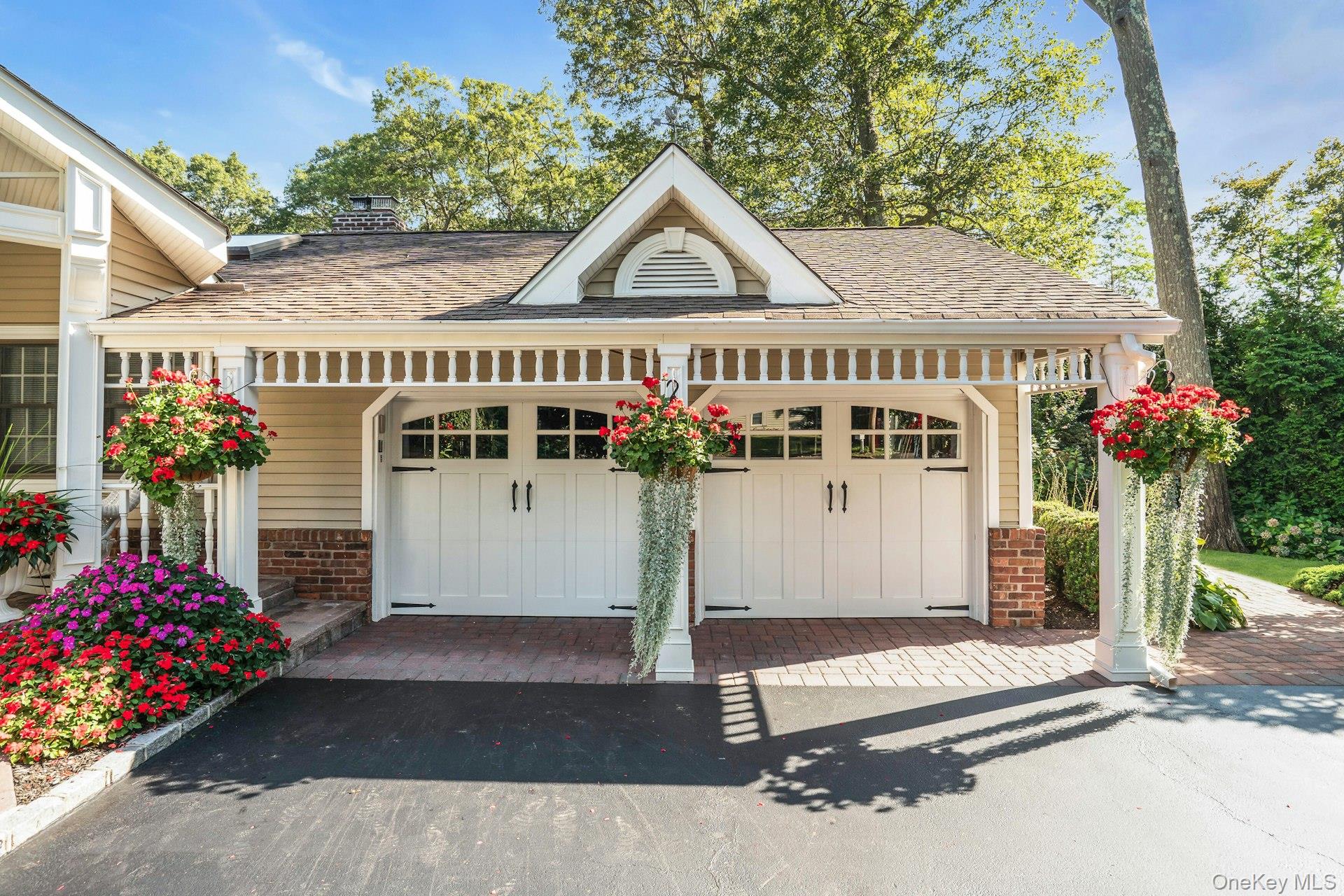 35 Longwood Drive