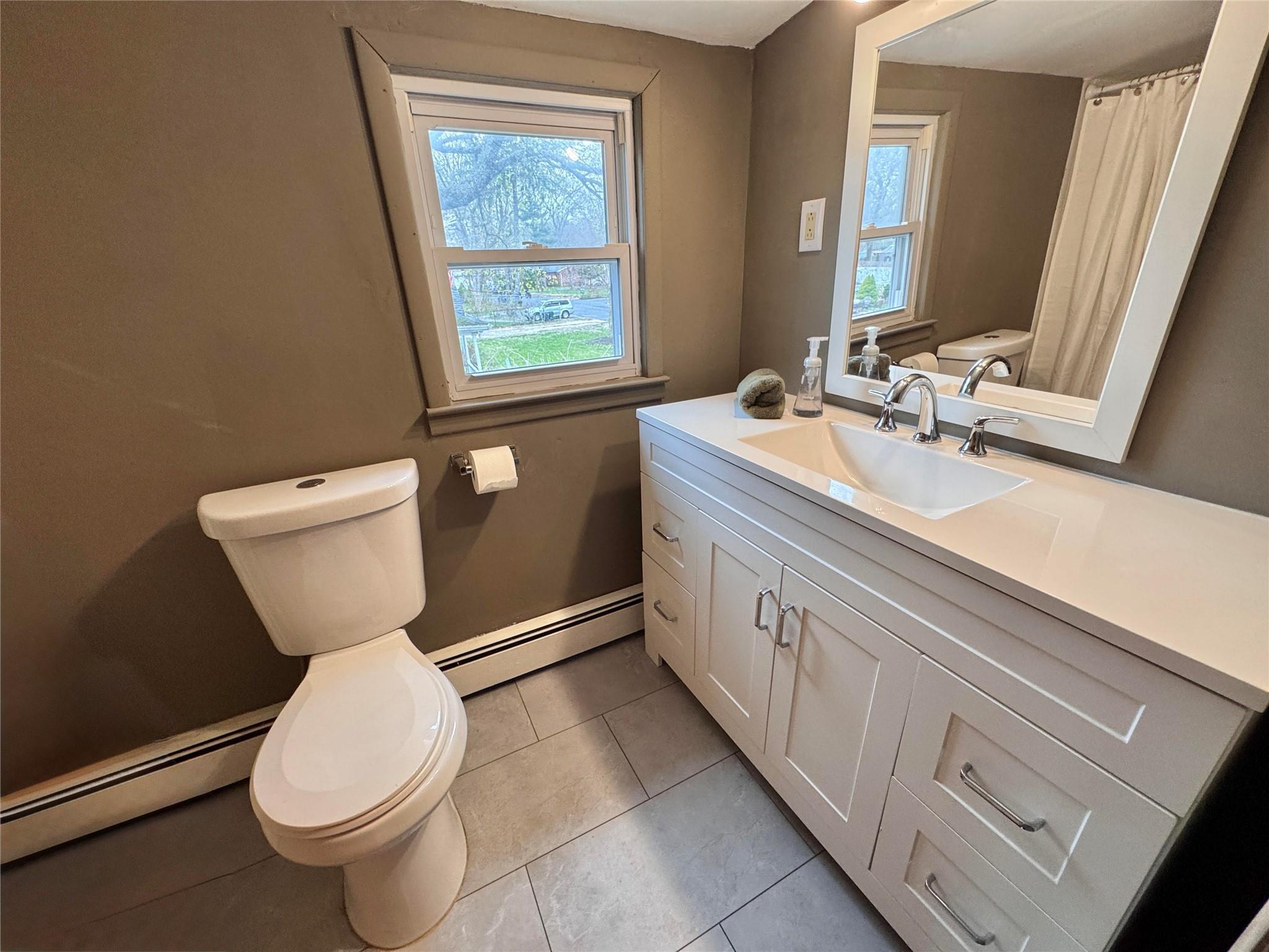 79 Inwood Avenue, Selden, New York image 8