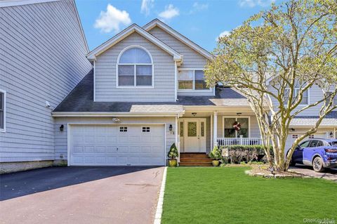 3 Crescent Court 3 Centerport NY 11721