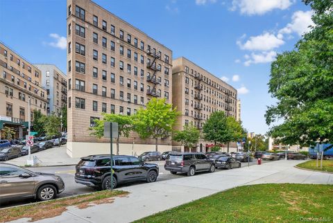 Homes For Sale - 941 Jerome Avenue #12G<br/> Bronx, NY 10452