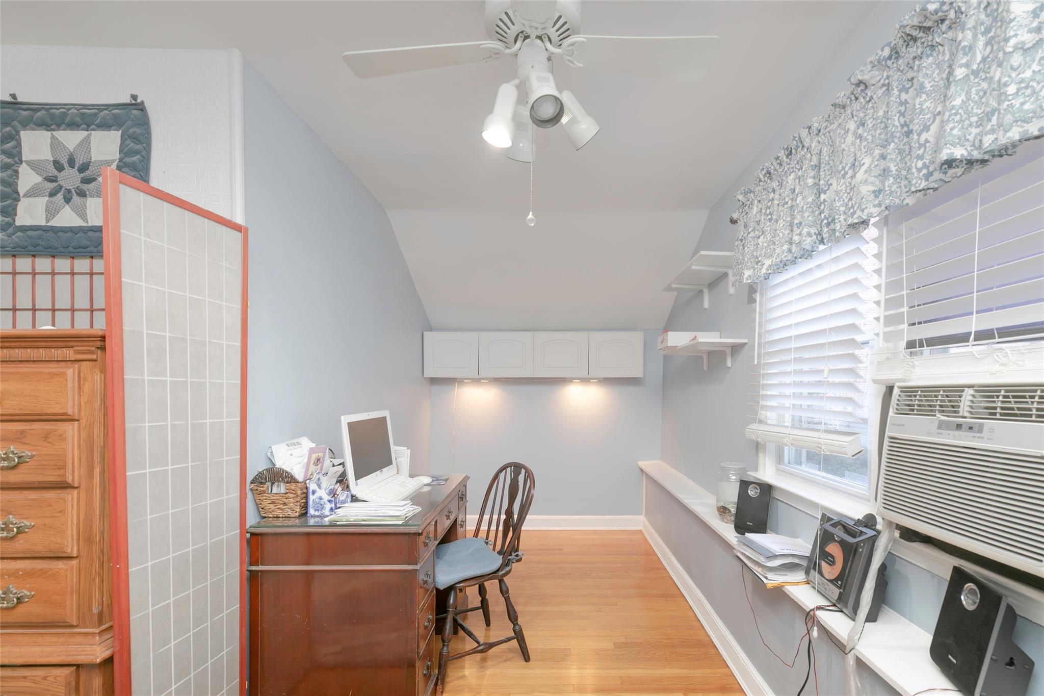 224 Delano Avenue, Yonkers, New York image 14