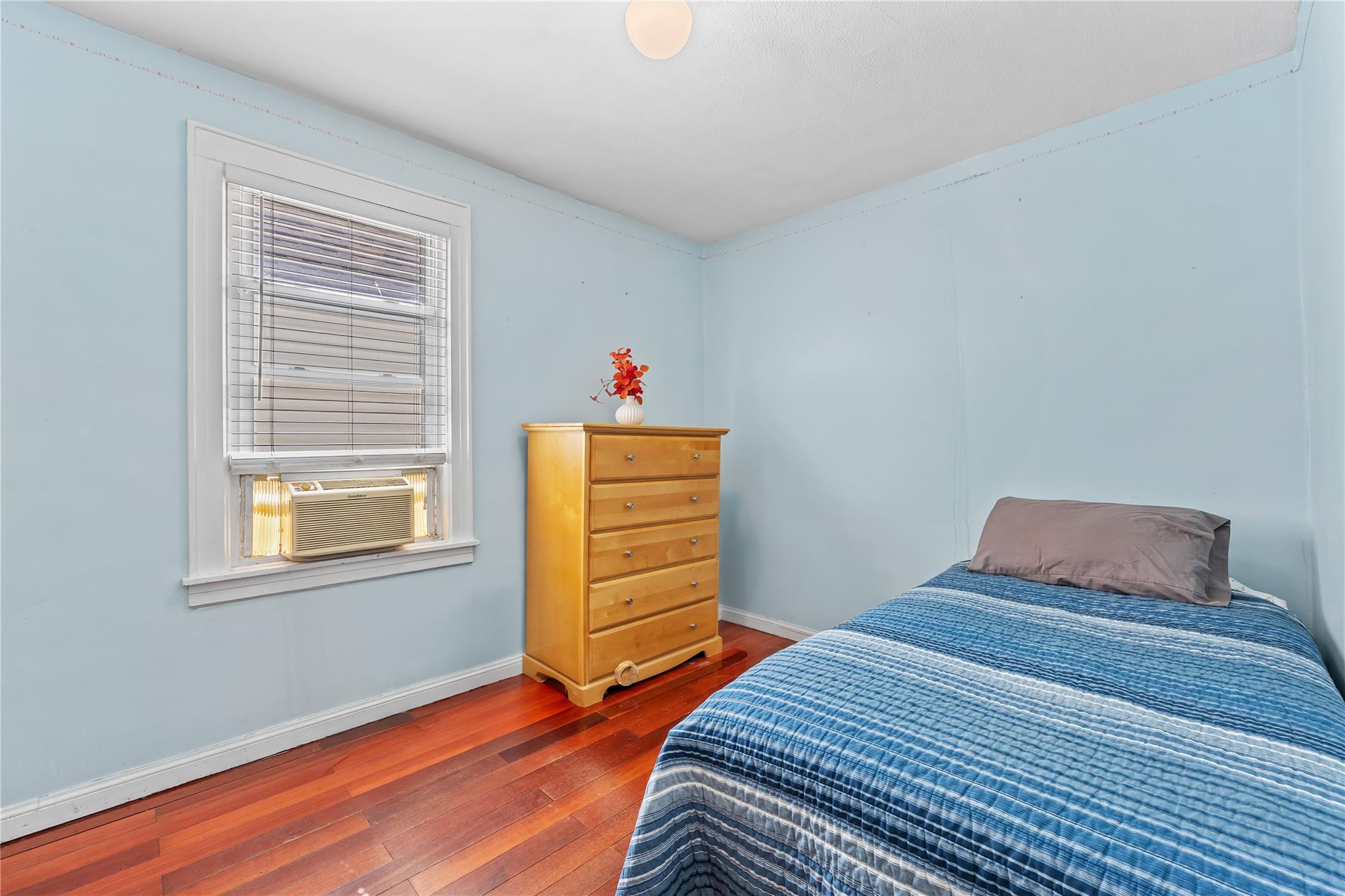 70-27 Olcott Street, Forest Hills, New York image 14