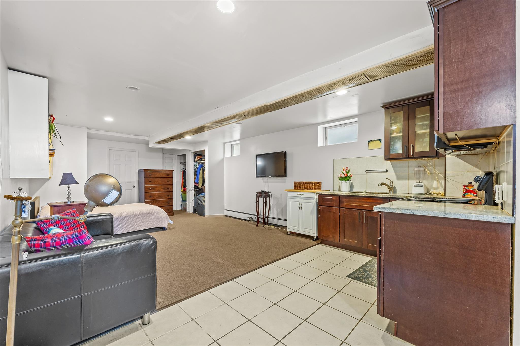 70-27 Olcott Street, Forest Hills, New York image 17