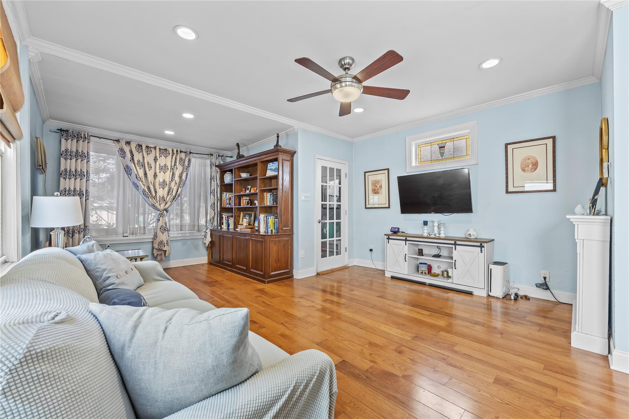 70-27 Olcott Street, Forest Hills, New York image 3