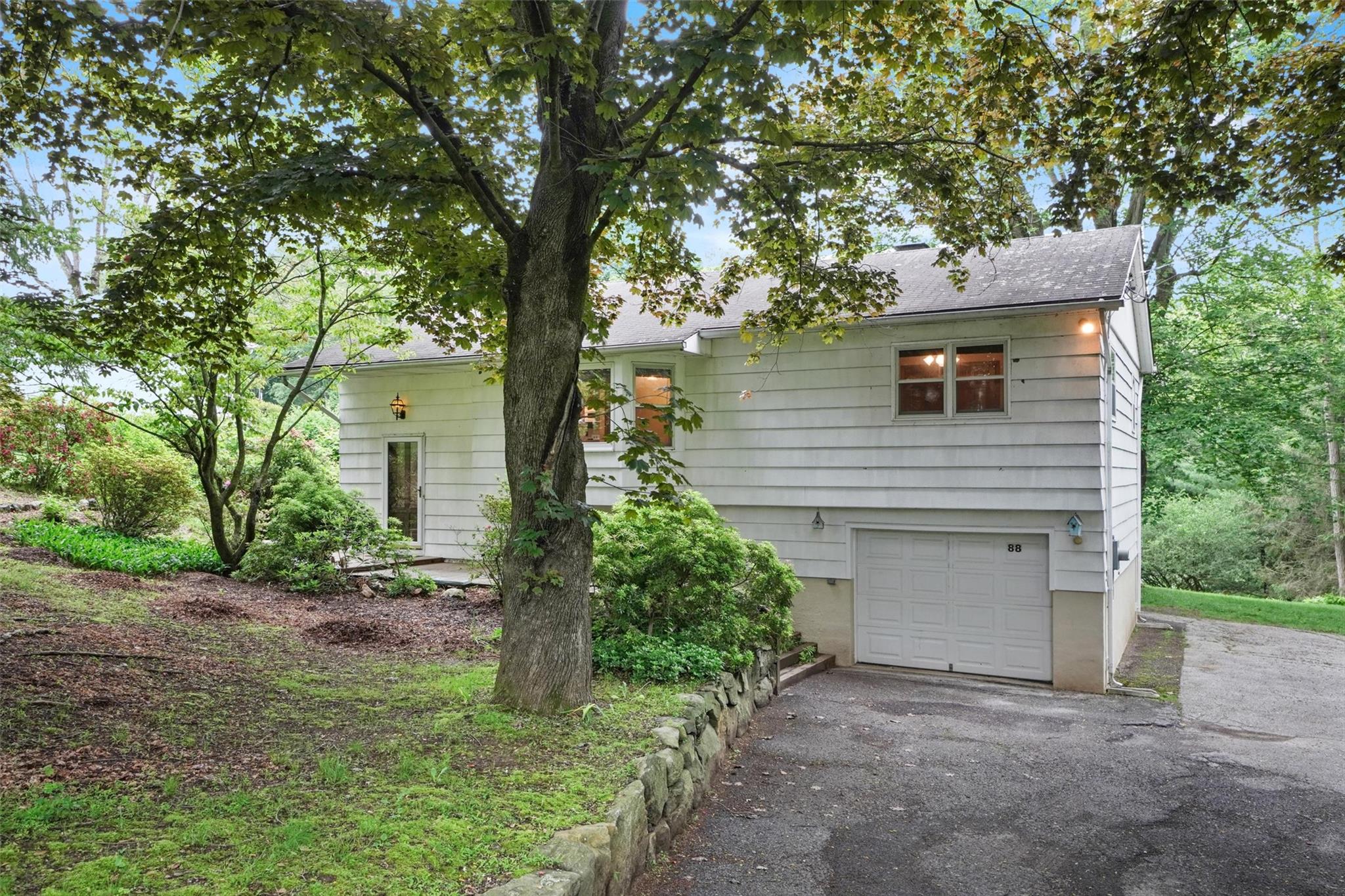 88 Shear Hill Road, Mahopac, New York image 3
