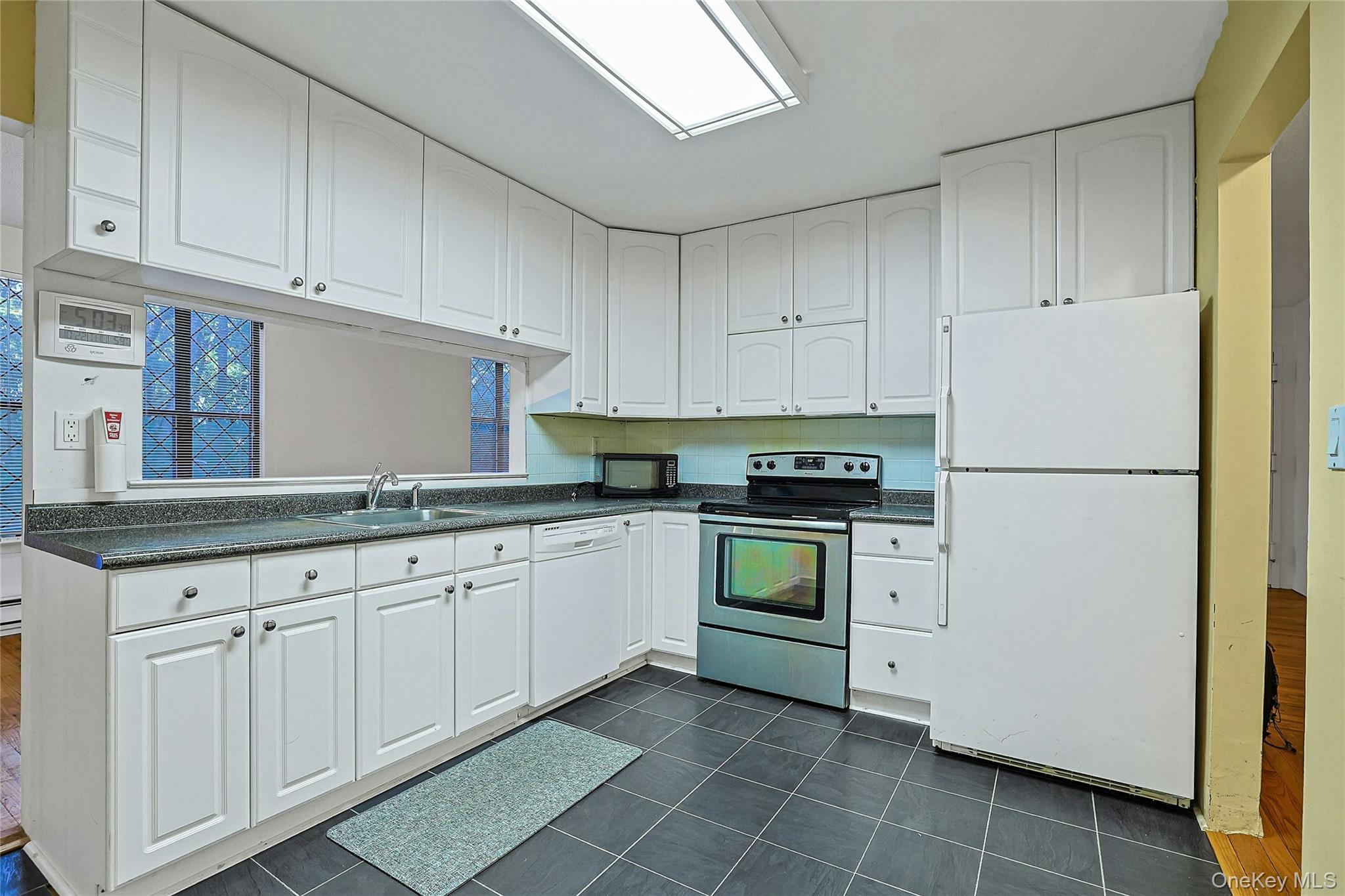 688 Sierra Vista Lane