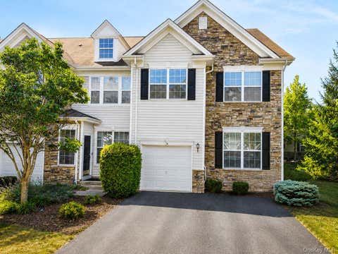 Condo For Sale - 116 Barr Lane<br/> Monroe, NY 10950