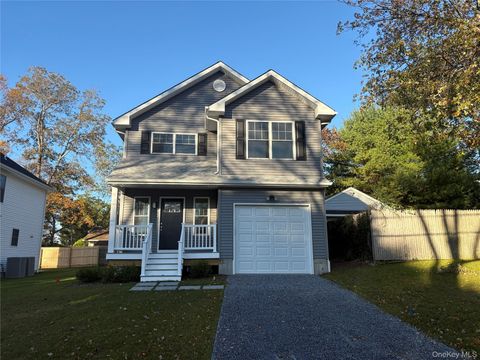 5 Cooper Avenue Huntington Station NY 11746