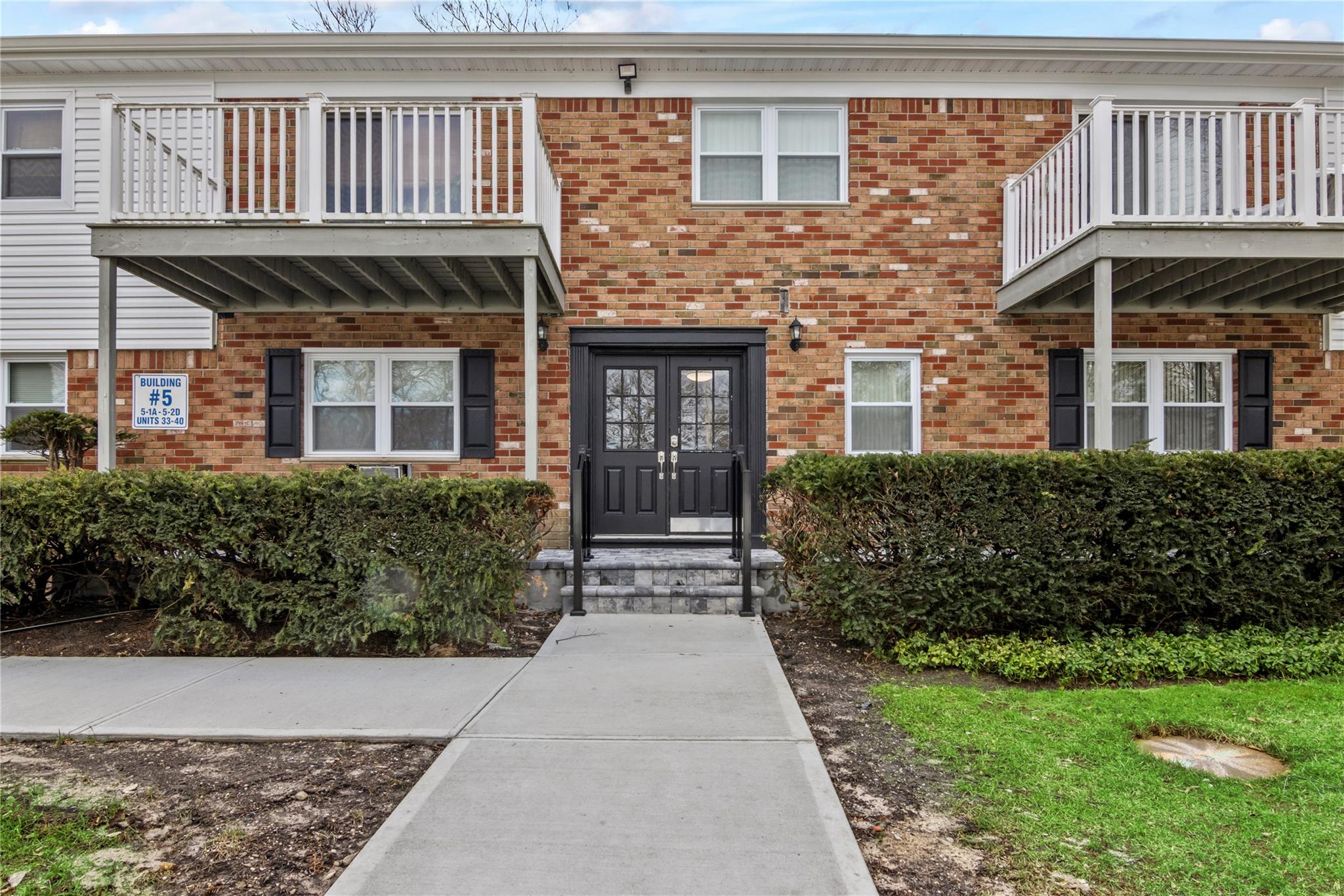 260 Waverly Avenue #33, Patchogue, New York image 3