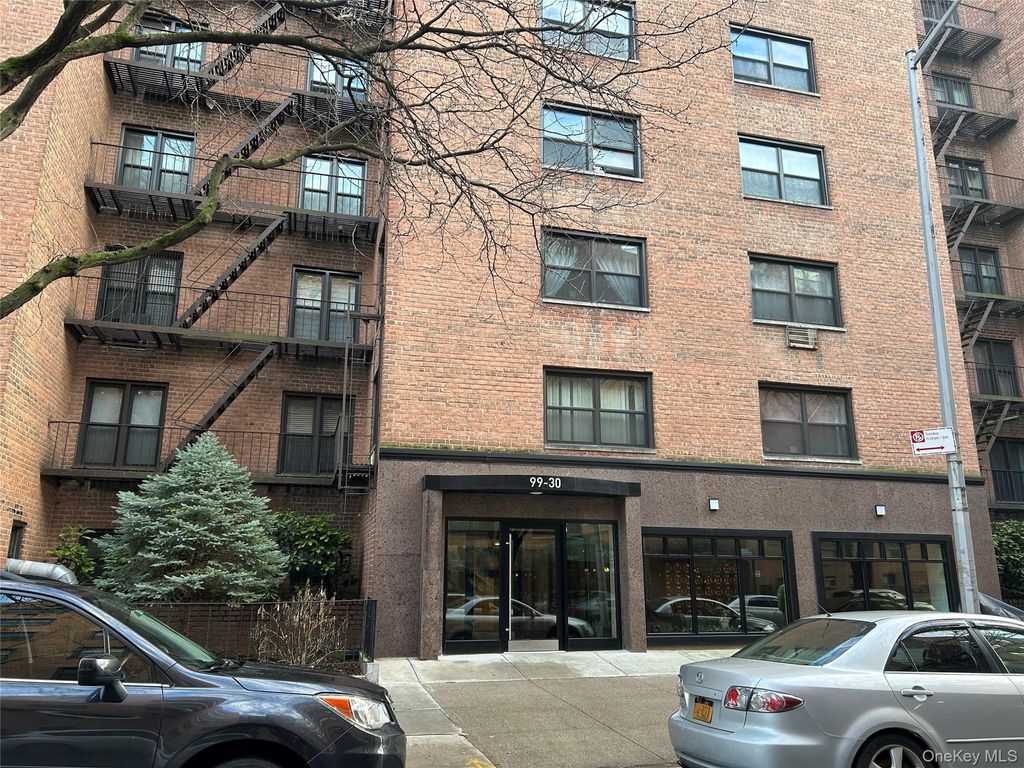 Photo of 99-30 59Ave Ave #6G, Corona, NY 11368 (MLS # 945468)