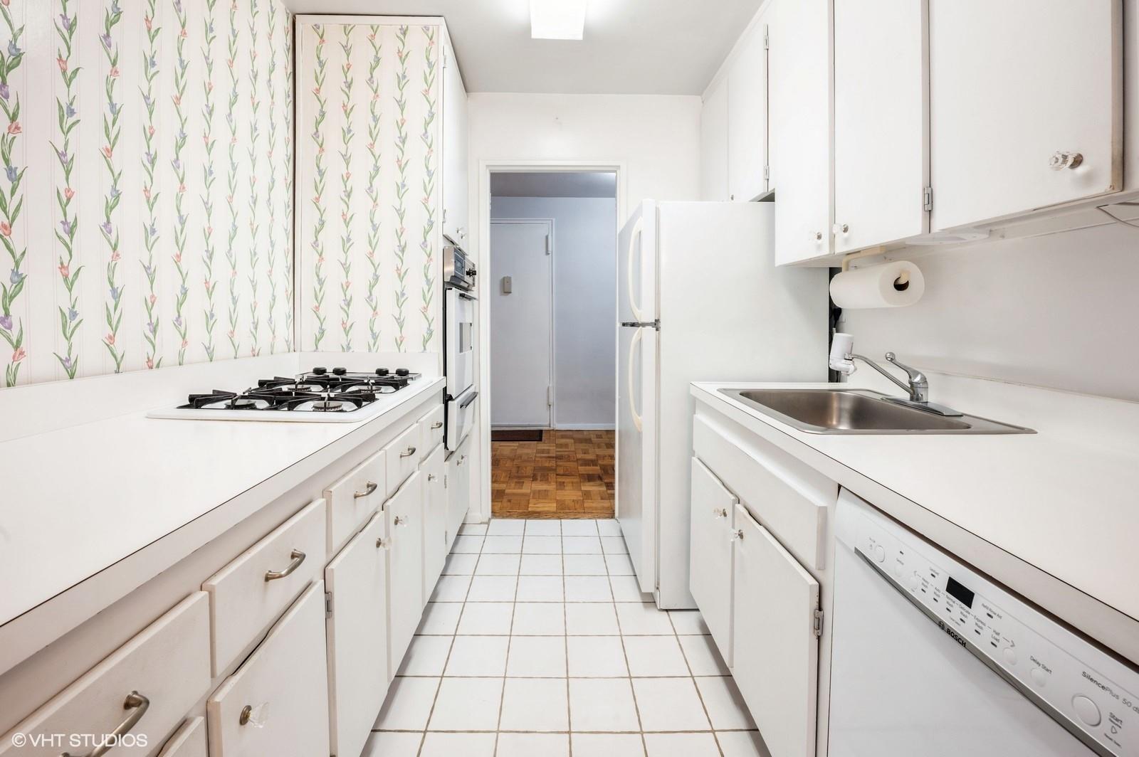 222 Martling Avenue #2-G, Tarrytown, New York image 8
